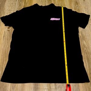 Tuned in Tokyo Men's Tee Shirt Size XL